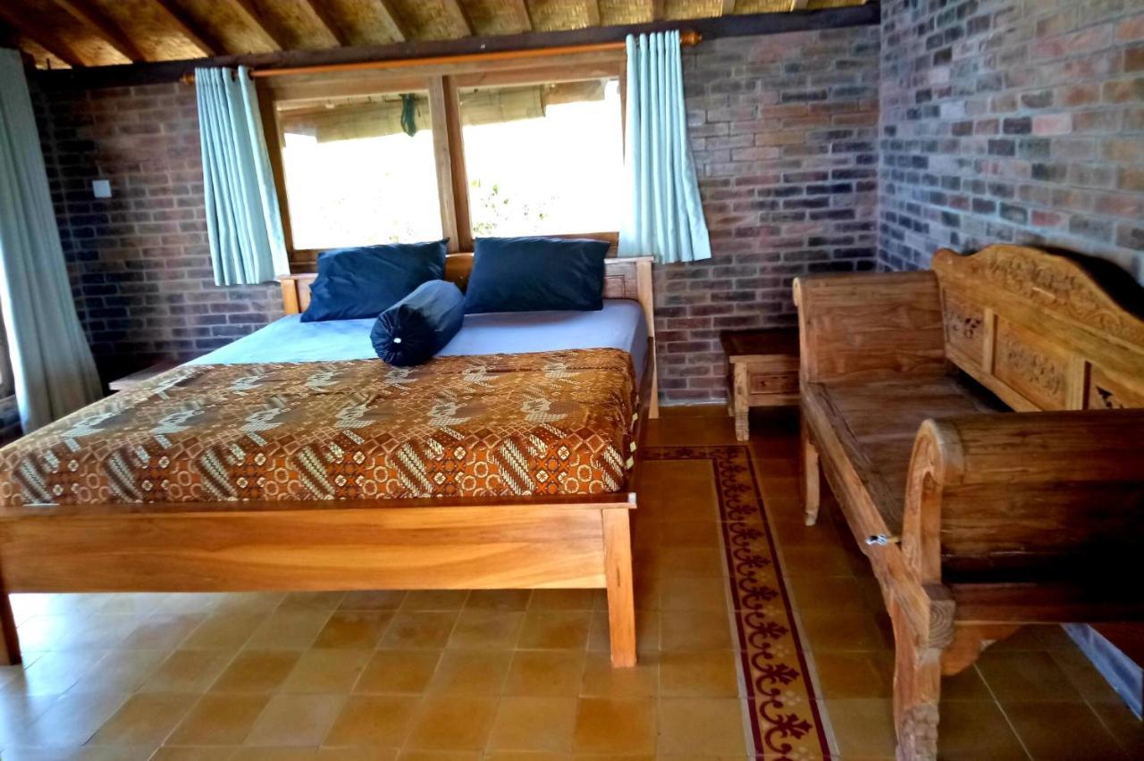 Batu Hill Villa Watukarung Exterior foto