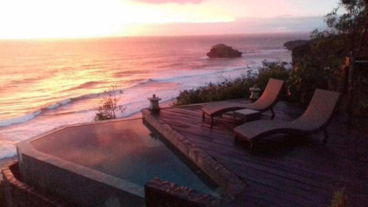Batu Hill Villa Watukarung Exterior foto
